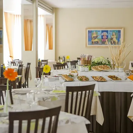 Hotel Tosi 3*